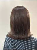 アッシュベージュ　透明感カラー　シークレットハイライト