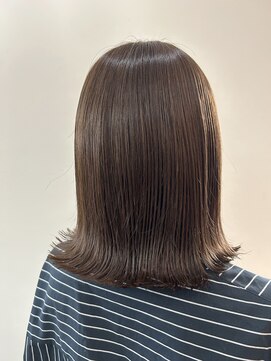 ノーム バイ アウラ(norm. by aura) アッシュベージュ　透明感カラー　シークレットハイライト