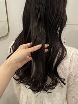 エイチ 梅田(H)&nbsp;ベリーショート切りっぱなしボブヘアカラーアッシュグレー前髪