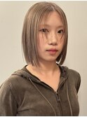 ミニボブぱつっとボブシースルーバングベージュカラー/木梨健太
