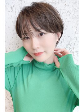 アディクト(ADDICT) ミルクティーベージュイルミナカラーインナーカラー韓国20代前髪