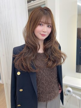 レイヤーカット×ミルクティーベージュ