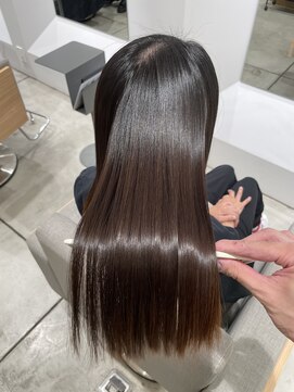 ステアケース 武蔵小杉店(stair:case) 武蔵小杉で叶うHEARTSストレート／髪質改善×美髪矯正／縮毛矯正