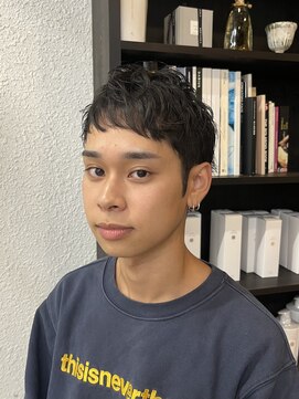 ジリ(JILI) 【JILI】ショートバング　メンズショート くせ毛風パーマ ◎上辻