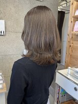 シロ 大名2号店(SiLO)&nbsp;透け感グレージュ×くびれミディレイヤー