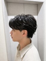 コア(CO:A)&nbsp;フェザーパーマ　センターパート韓国ニュアンスパーマメンズ長崎
