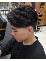 サラ HAIR&MAKE SALA 相模大塚店&nbsp;テーパーフェード　センターパート