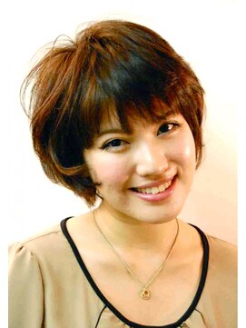 バグ 恵比寿(Bug) 【可愛らしさたっぷり乙女のショートヘア】