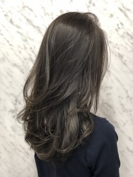 アリュウル 表参道 青山(Allure) グレージュ × グラデーションハイライト Allure 千葉英樹