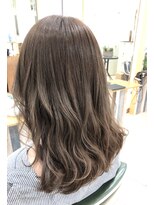 カーフリヘア ウル 千葉店(Kahuli hair Ulu) 代表RYUKA×Gray beige