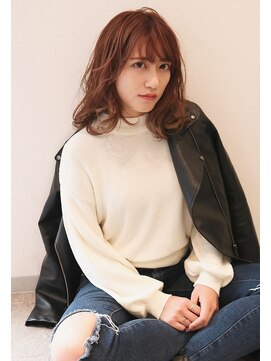 アンビエンテ(ambiente) ウルフレイヤー  動きのあるスタイル