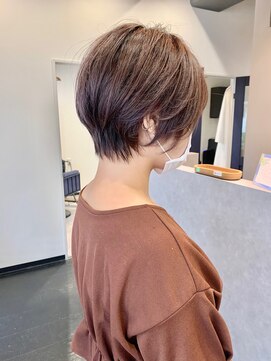 アルコイリスバイドールヘアー(ARCOIRIS by Dollhair) ロブヘアAラインボブボブウルフ前髪なしショートグレージュ