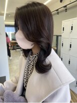 リジー(Litzy) 韓国人風ナチュラルブラウンカラー