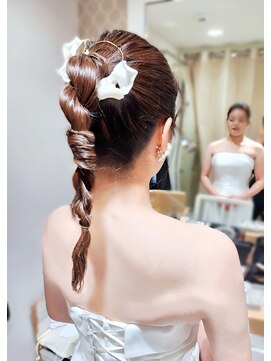 ブラウ ネイル パーティー(Blau Nail Party) 個性派ポニー