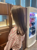 エルサフィロ ヨドヤバシ(el zafiro yodoyabashi) ベージュカラー ワンカールロング