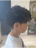 メンズカットツイストスパイラルパーマシャドウパーマショート