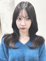 ジィルム(XELM)&nbsp;ハイライトカラーミルクティーベージュレイヤーカット