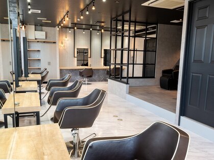 アグ ヘアー シルク 豊田市駅前店(Agu hair sylk)の写真