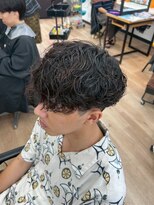 グッドタイムエフティフィフス 横浜西口(GoodTimes ft.fifth)&nbsp;横浜ニュアンスパーマ毛流れセンターパートセンター分け七三分け