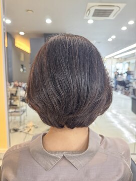 シャンプーボーイエイムス(SHAMPOO BOY aims) 大人ボブ