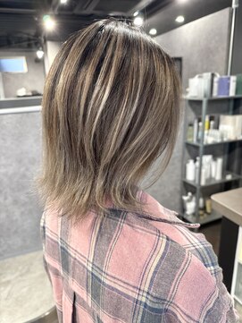 バレイヤージュカラー