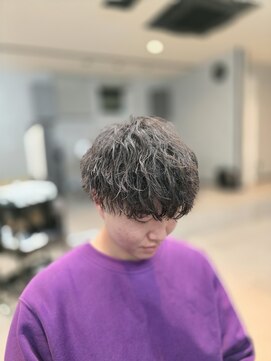 リム(LIM) 波巻きパーマ