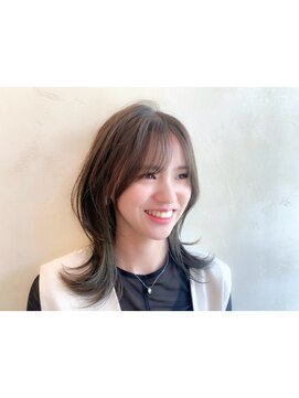 イロドリ ヘアーデザイン(IRODORI hair design) IRODORI  ウルフミディアムレイヤー　【谷口由希子】