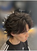 韓国へアカルマパーマワックスなしセンターパート黒髪ウルフ
