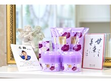 ハリウッドビューティサロン ハリウッドハウス六本木店の雰囲気（100年の歴史があるハリウッド化粧品）