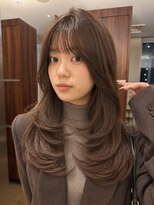 ビュートリアム265(BEAUTRIUM 265)&nbsp;●大人セミロングくびれウルフレイヤー