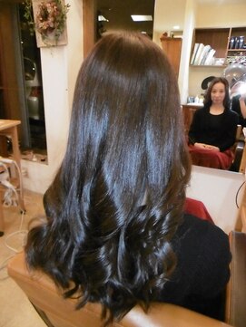 デザインヘアー ピアジェ 橿原店(DESIGN HAIR PIAGET) 50代~?!ピアジェのキララグレーカラー+キララカラーケアTR☆