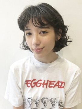 コクーン(Cocoon) 【ACO】#アッシュカラー#エッジショート#無造作カール