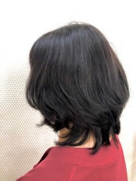 クオリス 上福岡店(QUALIS) ニュアンスカラー/艶カラー/ダークカラー/ミディアム/30代40代