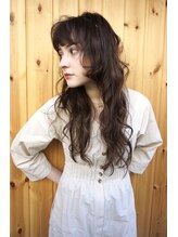 パーマ減少時代と言われていますが、buZonでは違います。自分のこだわりをどんな小さな事でも見つけます。