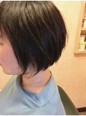 ショートボブ