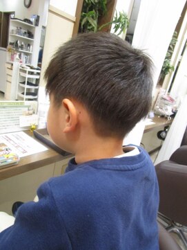 コアフィールフィス(COIFFURE fils) お得クーポンあり！《見附　今町》キッズ　男の子短髪　刈り上げ