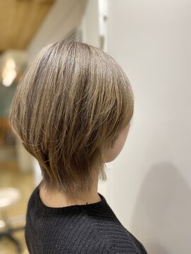 エイト新宿店(EIGHT shinjuku) プチウルフ×ハイトーングレージュ