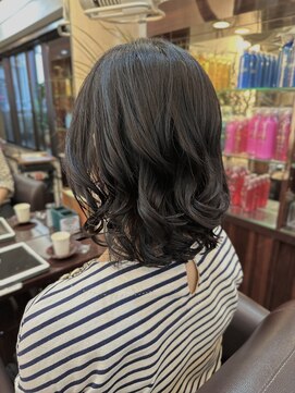 キャラ 池袋本店(CHARA) コテ巻き風パーマって普通のパーマとは全然違うんです！【貴也】