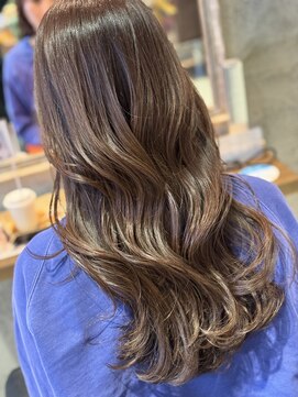 ニーゼロゼロナナ(2007) 髪質改善カラー