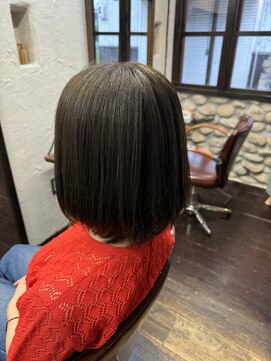 リ オウル(re:owl) 伸ばしかけボブ