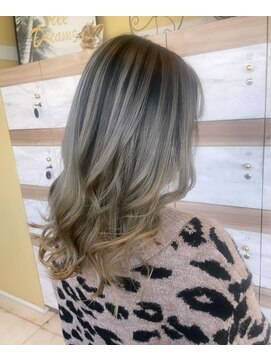 アース オーセンティック 松山銀天街店(EARTH Autentic) バレイヤージュ