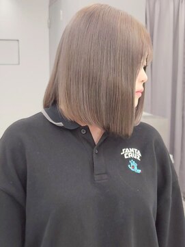 エニフォーイーストハム(Eni for eastham) ハイトーングレージュ/ショートボブ