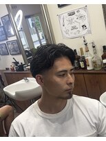 タツミサンジュウサン(TATUMI33)&nbsp;ラフパート　フェザーパーマ　テーパーフェード