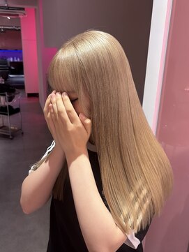 ダズリングディア(Dazzling Deer) ミルクティーベージュ/ホワイトベージュ/ロング/ストレート