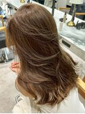 ロング韓国ヘア顔周りレイヤー暗めカラー_ba562642