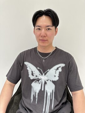 エアー 横浜(AIR) 【寺本】センターパート大人男子ヘア