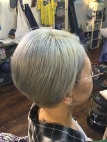 ccc カリフォルニアヘアー(ccc-california hair)&nbsp;ハイトーンカラーショートBOB