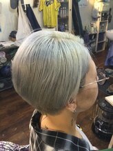 ccc カリフォルニアヘアー(ccc-california hair)&nbsp;ハイトーンカラーショートBOB