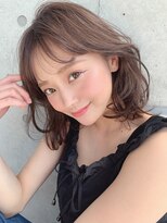 スリー 横浜(THREE)&nbsp;透明感内巻きゆるふわグレージュ