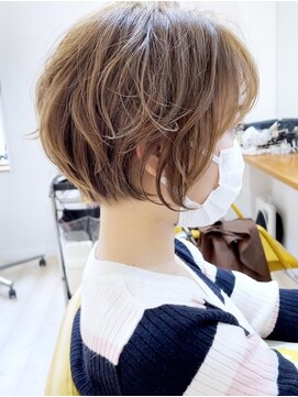 モリオ フロム ロンドン 成増店 【morio成増】かわいいショートボブ 20代30代  ブリーチなし